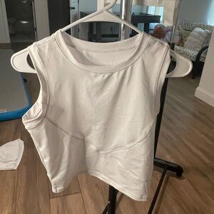 Cropped athletic top